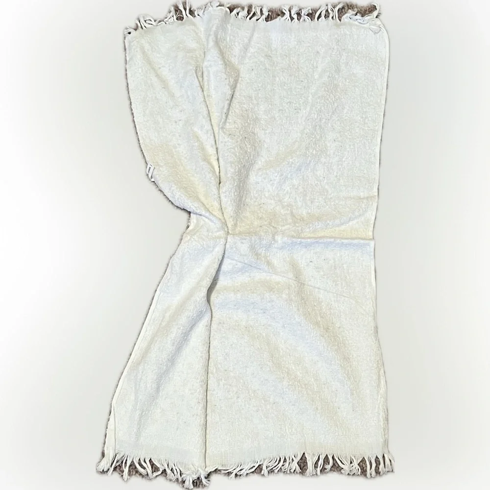 ❌New White Hand Kitchen Towel Red Tulips Fringe 1 Towel